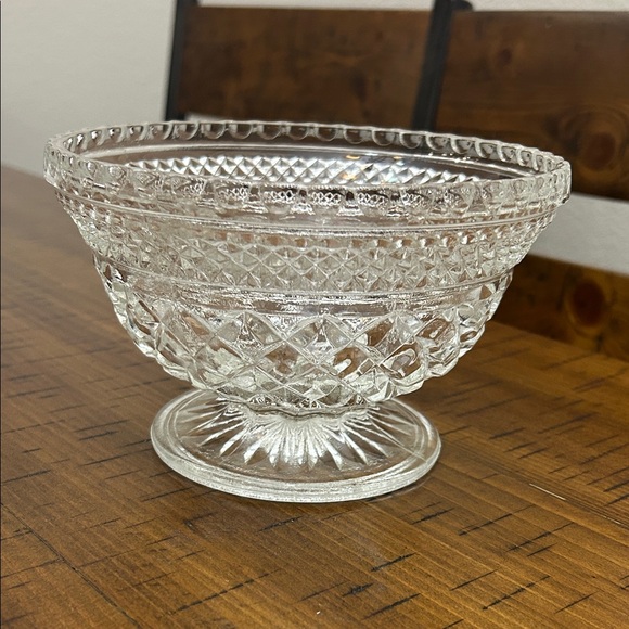 Anchor Hocking Other - Vgt Anchor Hocking Wexford candy dish/pedestal compote.